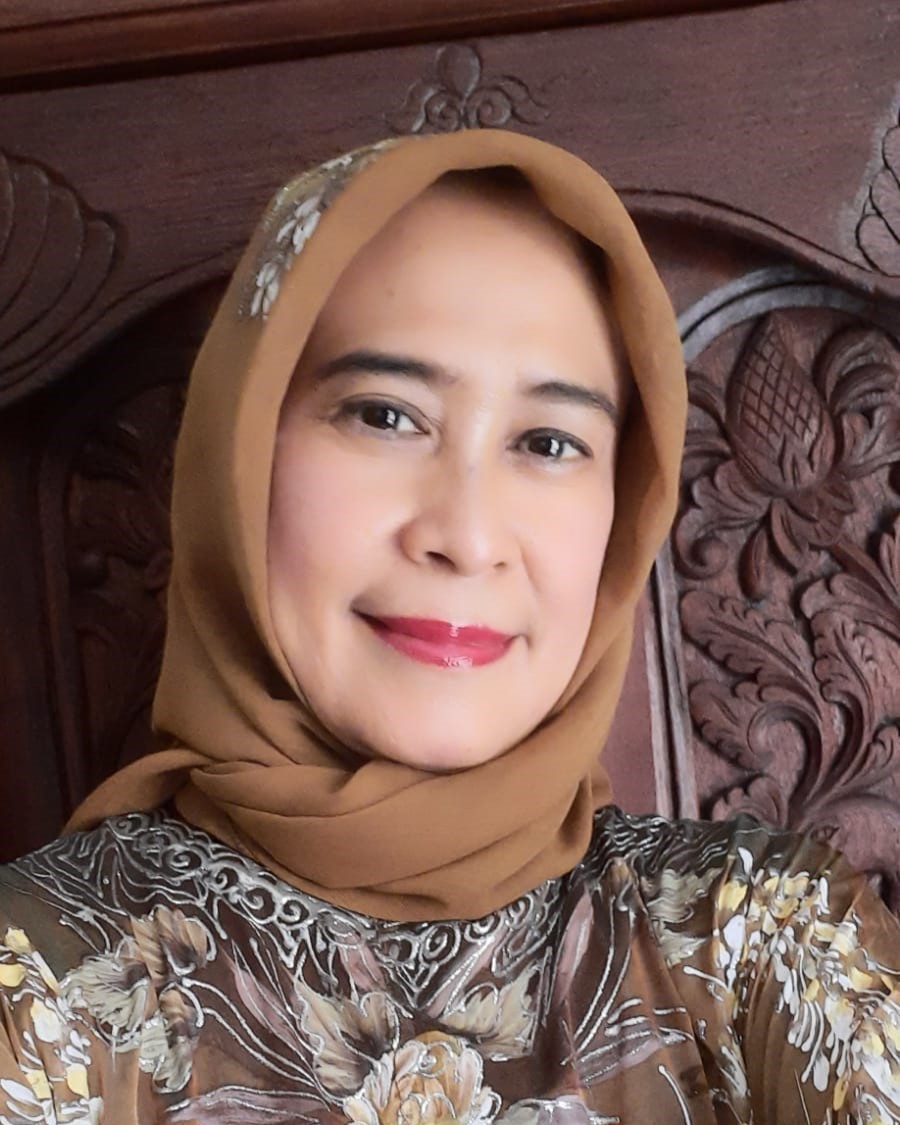 Ida Pujiastuti, S.E.T