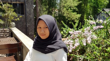 HASNA SUKSES RAIH 2 MEDALI PADA AJANG LOMBA YANG BERBEDA