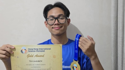 Siswa SMA Muhi Raih Emas di Hong Kong International Science Olympiad 2025