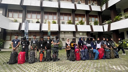 DIKSAR FALAHI: SURVIVAL GUNUNG-HUTAN BUKIT TURGO