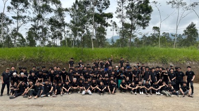 Santri Pesantren As Sakinah SMA Muhammadiyah 1 Yogyakarta Gelar Outbound dan Hiking di Kalitalang
