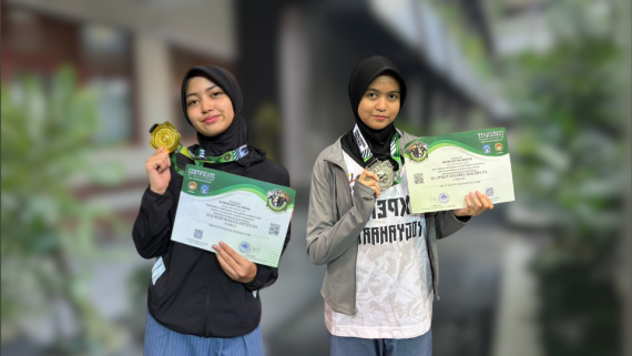 Dua Srikandi Taekwondo SMA MUHI Borong Prestasi Di Ajang Nasional Sleman Battle Arena 2026