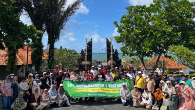 Harmoni Trip GTK SMA Muhi Perkuat Kekompakan dan Semangat Kebersamaan