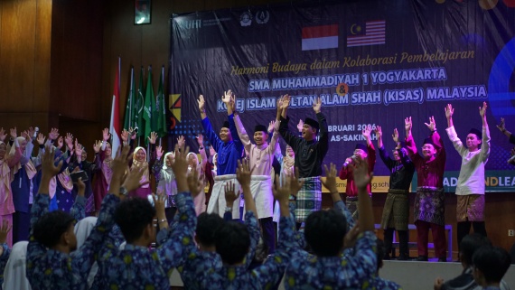 Harmoni Serumpun, SMA Muhi Terima Kunjungan Internasional dari Malaysia