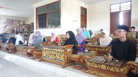SMA MUHI MENERIMA KUNJUNGAN INTERNASIONAL DARI MALAYSIA