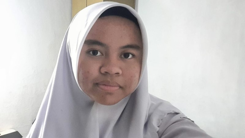 LUBNA AULIA BAWA PULANG MEDALI EMAS OLIMPIADE NASIONAL