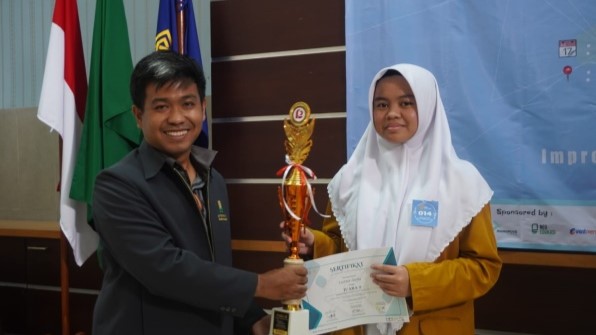 LUBNA BORONG 4 KEJUARAAN MATEMATIKA