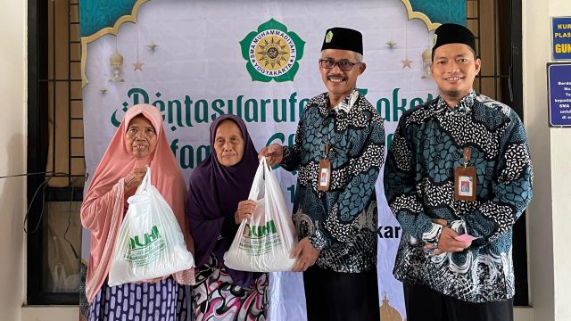 SMA MUHI BAGIKAN ZAKAT DAN INFAQ KEPADA 468 KK DAN 27 YAYASAN