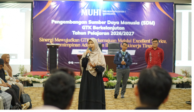 Build Positif Service Perkuat Sinergi GTK SMA Muhi