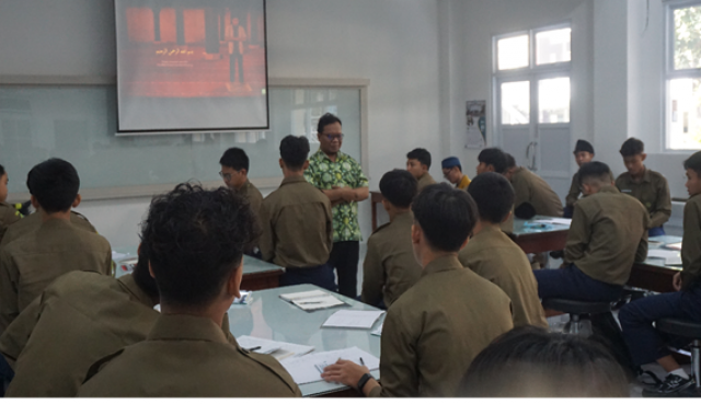 CETAK GENERASI SUKSES DUNIA AKHIRAT MELALUI PEMBEKALAN ISMUBA KELAS X
