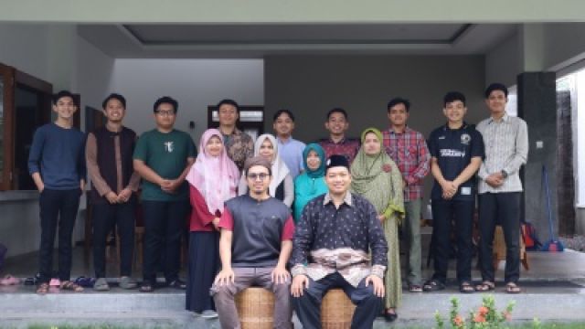 PESANTREN AS-SAKINAH SMA MUHAMMADIYAH 1 YOGYAKARTA GELAR RAPAT KERJA DAN EVALUASI AKHIR TAHUN