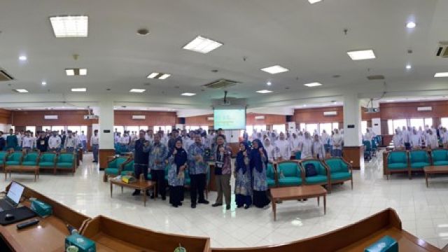 TOUR DE CAMPUS UNTUK SISWA KELAS XII