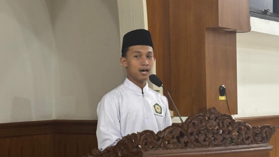 Muhadarah Santri Kelas X-2, Latih Keberanian Berdakwah