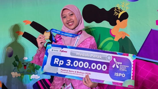 Mutiah Azzahra Raih Perak Olimpiade Sains Nasional