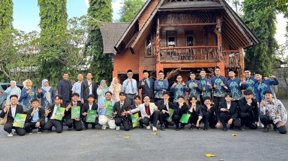 Pelepasan Mujannib Pesantren As-Sakinah SMA Muhammadiyah 1 Yogyakarta Berlangsung Khidmat