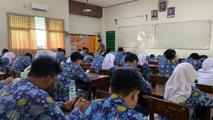 SMA MUHI LAKSANAKAN ASESMEN SUMATIF AKHIR DAN PENILAIAN AKHIR SEMESTER 1 