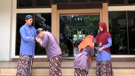 MUHI HARUSNYA MENDUNIA KARENA MEMBANGUN BUDAYA INI 