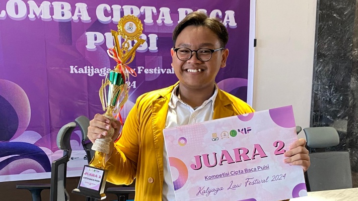 WALIDAN ATHA TAK PERNAH BOSAN JADI JUARA